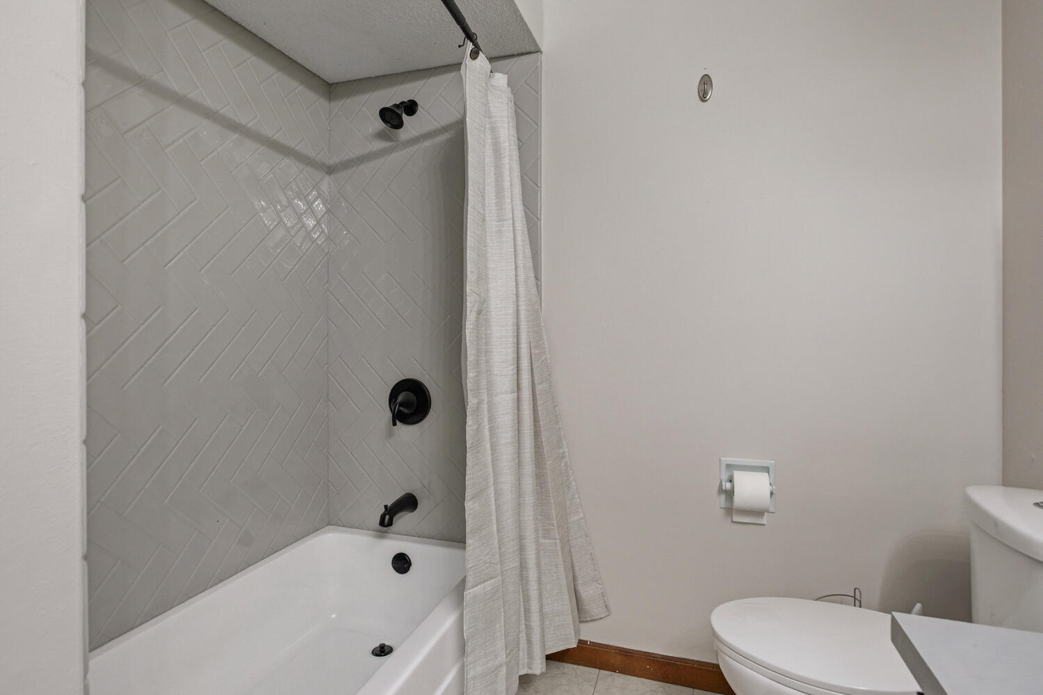 3153 Greenlake Drive Decatur, IL 62521 - Photo 33 of 46