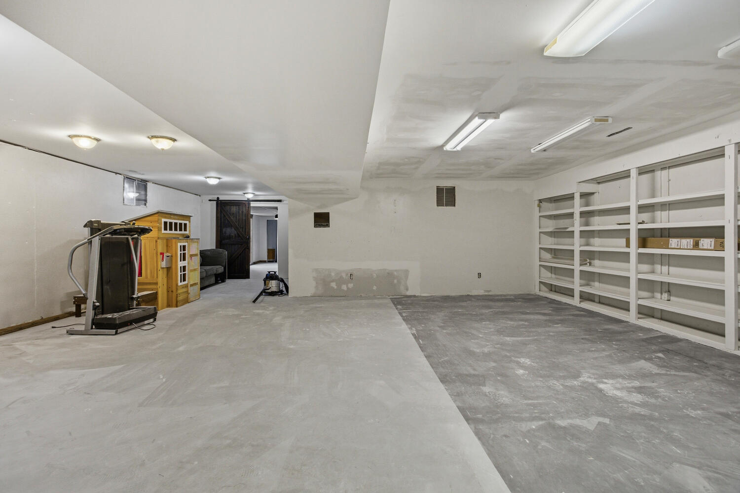 3153 Greenlake Drive Decatur, IL 62521 - Photo 38 of 46