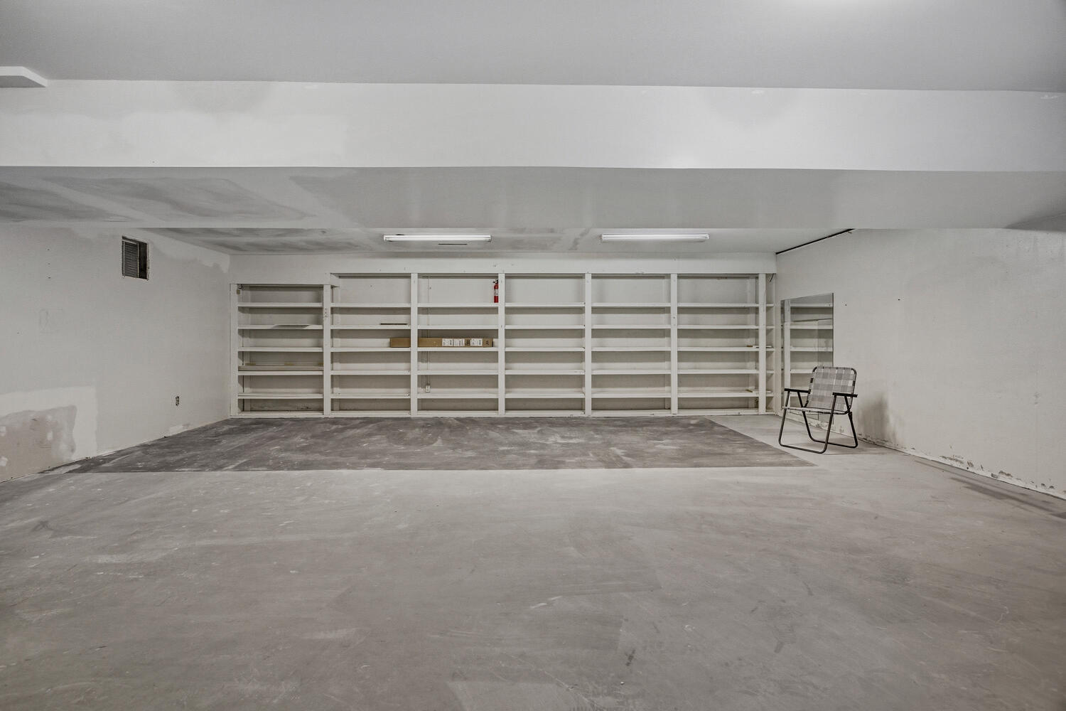 3153 Greenlake Drive Decatur, IL 62521 - Photo 39 of 46