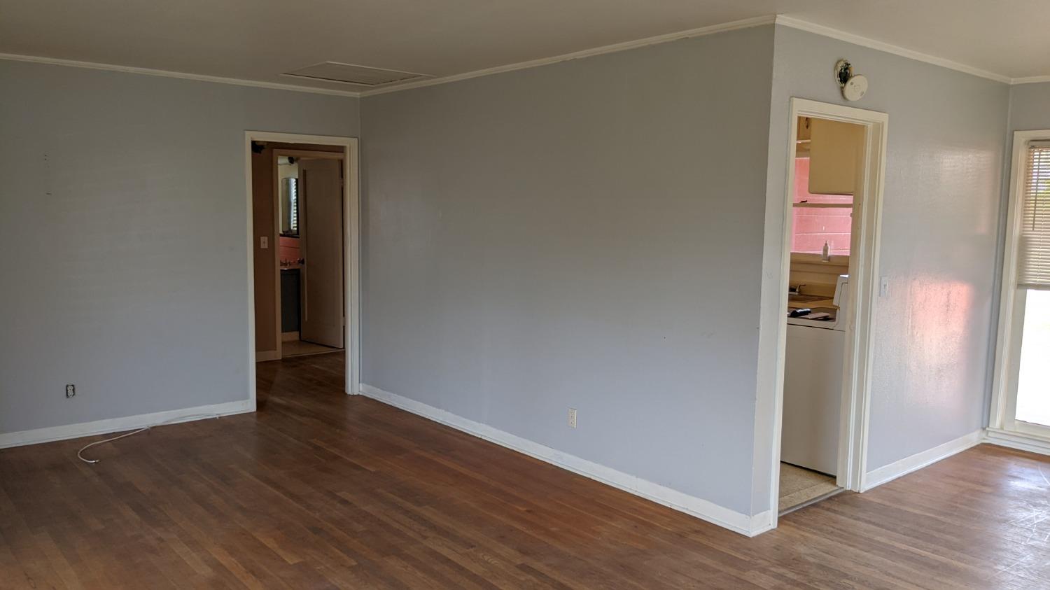172 East Myrtle Avenue Reedley, CA 93654 - Photo 12 of 24 Gallery Image 12