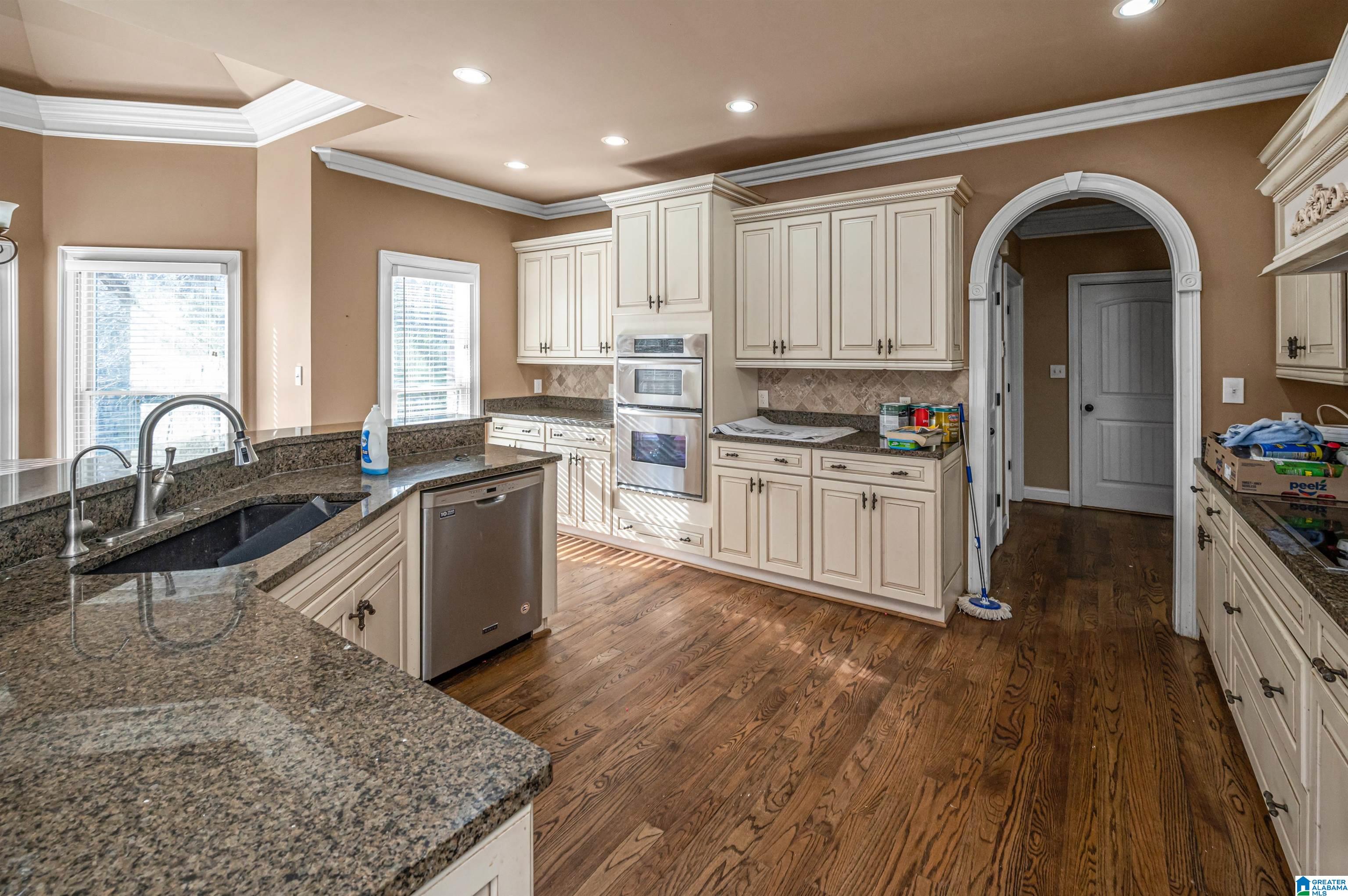 226 Aviation Road Southeast Bessemer, AL 35022 - Photo 10 of 43