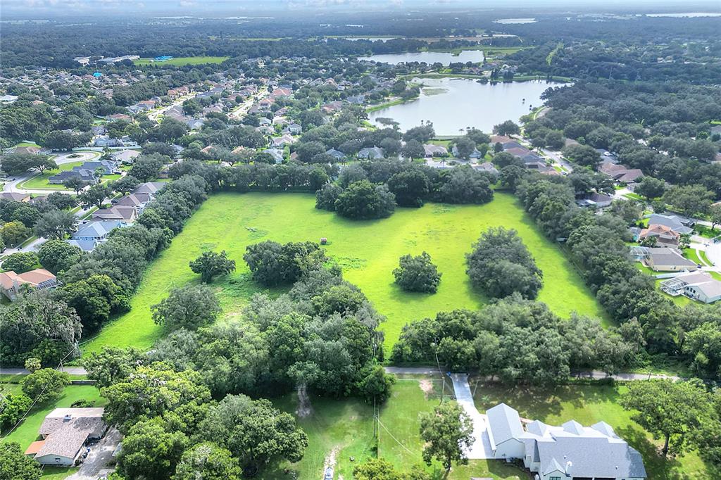 1 Ranch Road Valrico, FL 33596 - Photo 12 of 17 Gallery Image 12