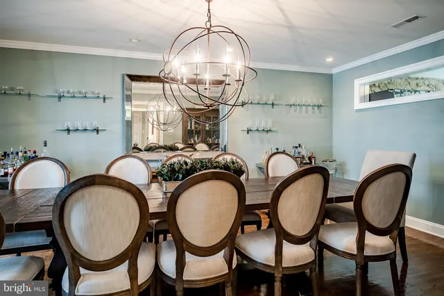 $1,400,000 | 1256 Round Hill Road, Bryn Mawr, PA 19010