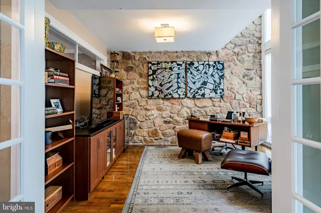 $1,400,000 | 1256 Round Hill Road, Bryn Mawr, PA 19010