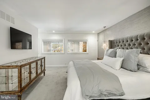 a view of a room with lots of stuff