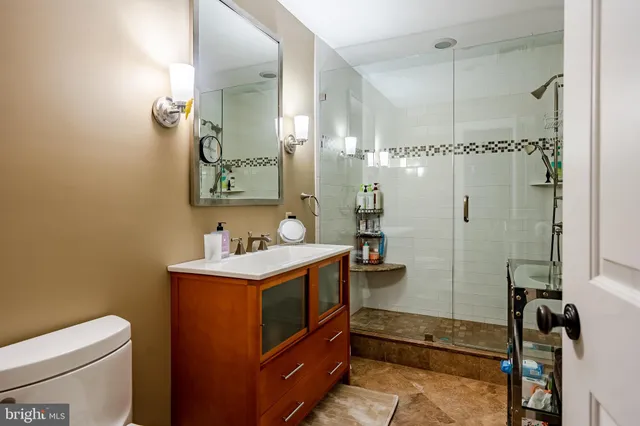 $1,400,000 | 1256 Round Hill Road, Bryn Mawr, PA 19010