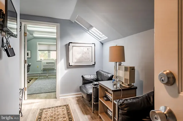 $1,400,000 | 1256 Round Hill Road, Bryn Mawr, PA 19010