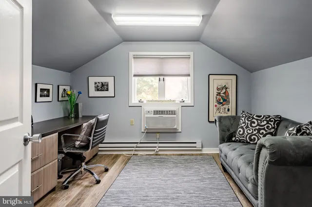 $1,400,000 | 1256 Round Hill Road, Bryn Mawr, PA 19010