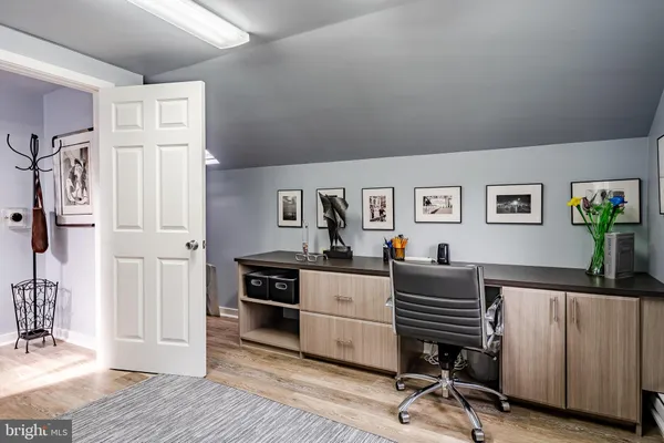 $1,400,000 | 1256 Round Hill Road, Bryn Mawr, PA 19010