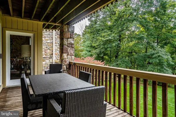 $1,400,000 | 1256 Round Hill Road, Bryn Mawr, PA 19010