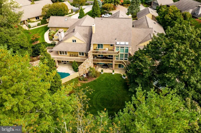 $1,400,000 | 1256 Round Hill Road, Bryn Mawr, PA 19010