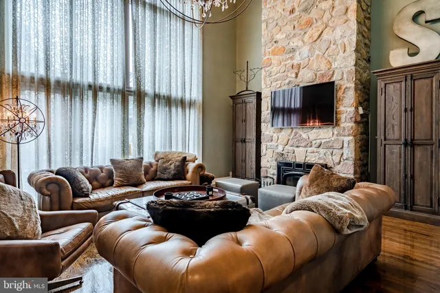 $1,400,000 | 1256 Round Hill Road, Bryn Mawr, PA 19010