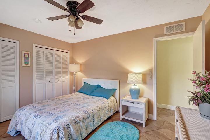 137 Queens Road Fort Pierce, FL 34949 - Photo 28 of 43 28