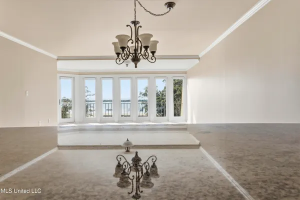 $344,900 | 520 Beach Boulevard, Unit 405, Biloxi, MS 39530