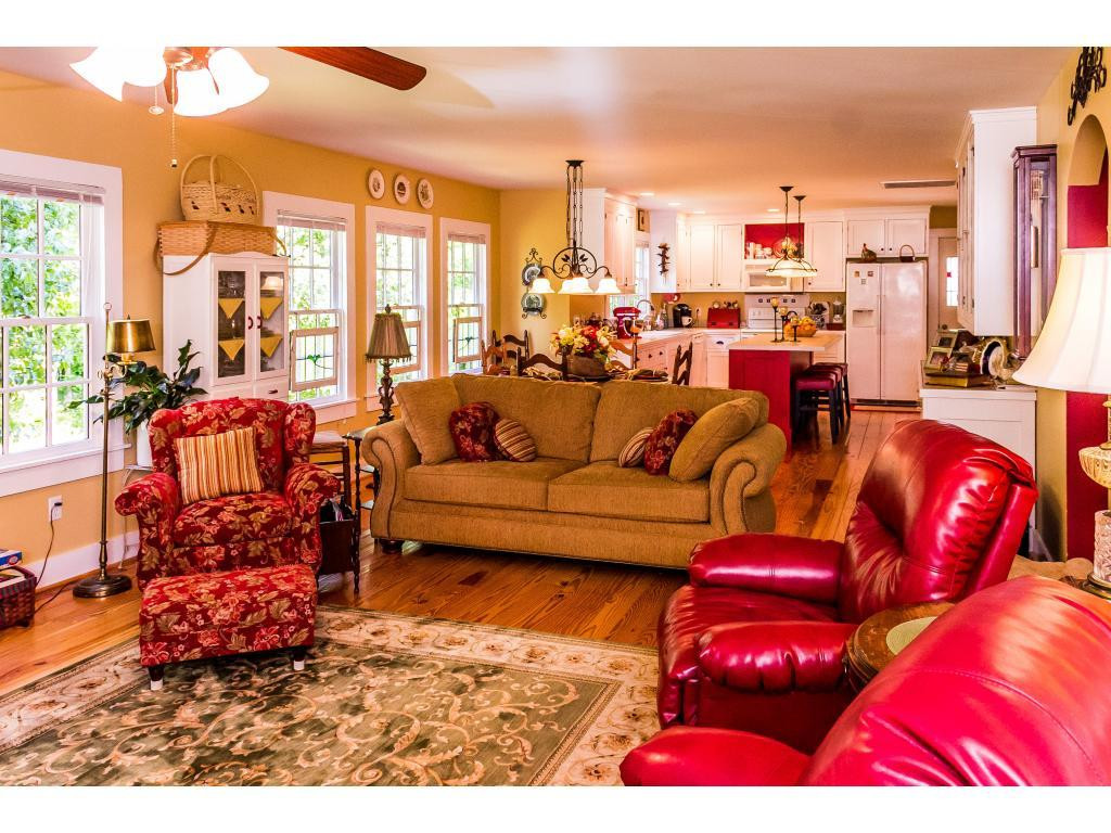 2453 Hodges Road Burlington, NC 27217 - Photo 8 of 24 Gallery Image 8