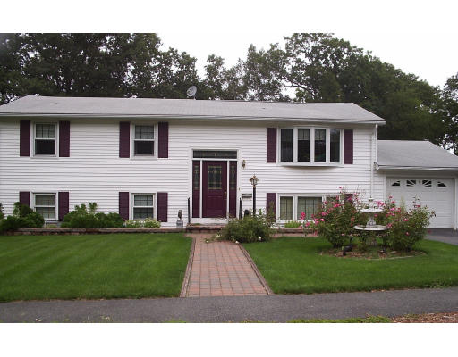 30 Worcester Road Peabody, MA 01960 - Photo 1 of 15 Gallery Image 1