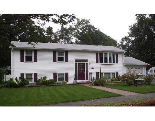 30 Worcester Road Peabody, MA 01960 - Photo 2 of 15 Gallery Image 2