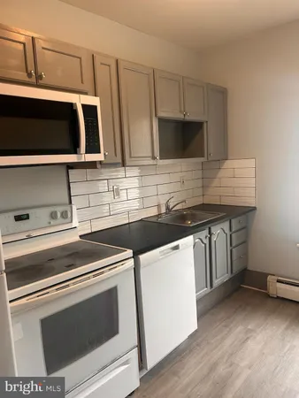 $1,175 | 1200 East 9th, Unit 102, Eddystone, PA 19022