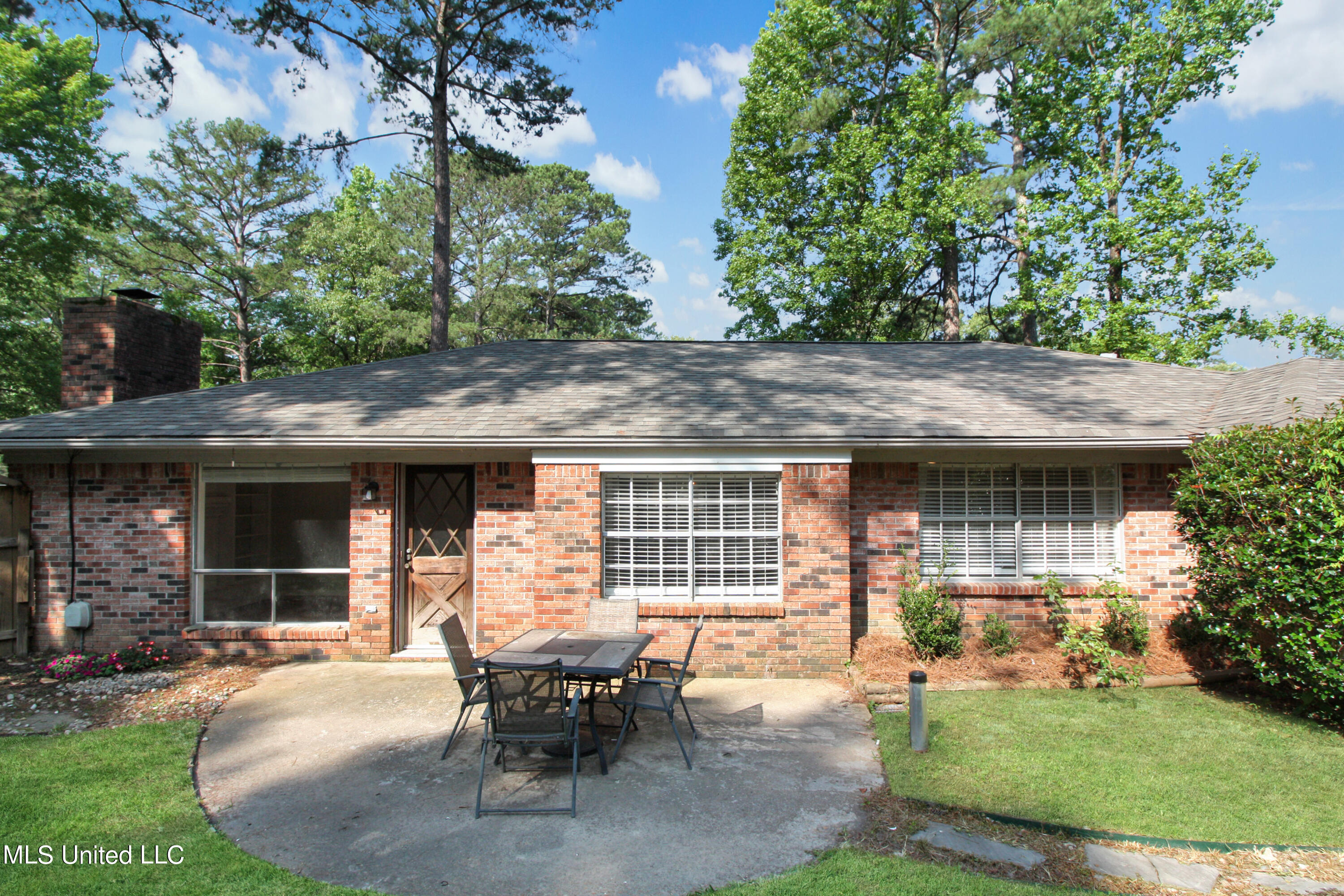 300 Bay Road Brandon, MS 39047 - Photo 25 of 28 IMG_2857