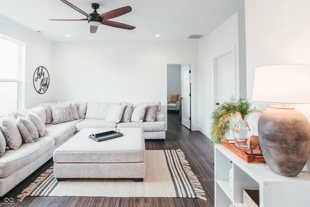 $475,000 | 826 East Minnesota Street, Indianapolis, IN 46203