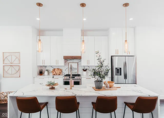 $475,000 | 826 East Minnesota Street, Indianapolis, IN 46203