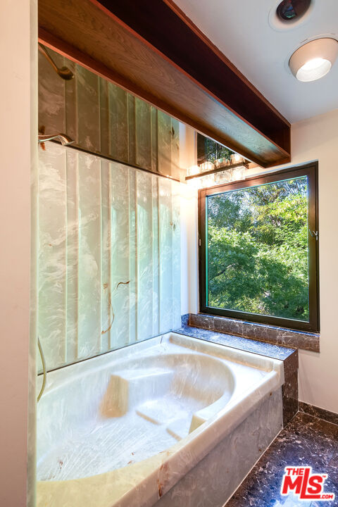 3572 Multiview Drive Los Angeles, CA 90068 - Photo 34 of 51 a view of outdoor space and tub