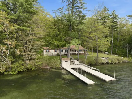 $3,250,000 | 61 Wallace Point Road, Moultonborough, NH 03254