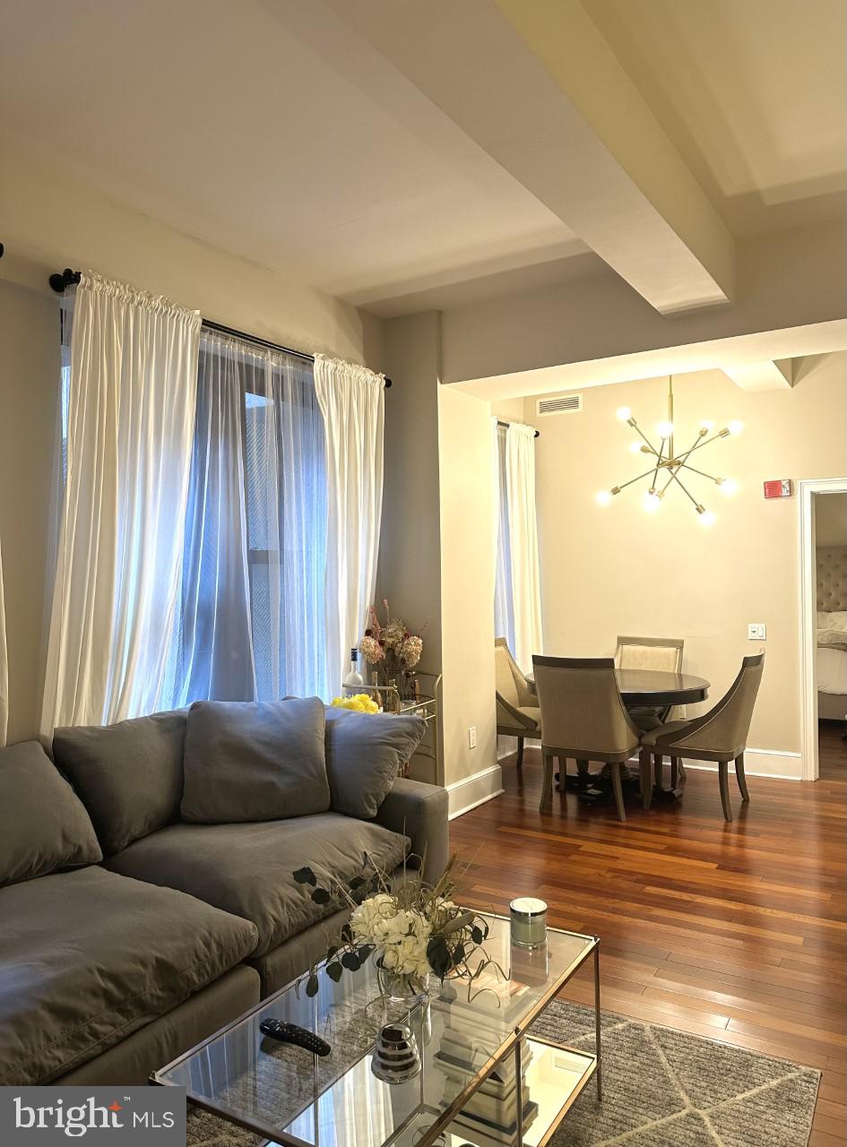 1500 Chestnut Street, Unit 8I Philadelphia, PA 19102 - Photo 12 of 13