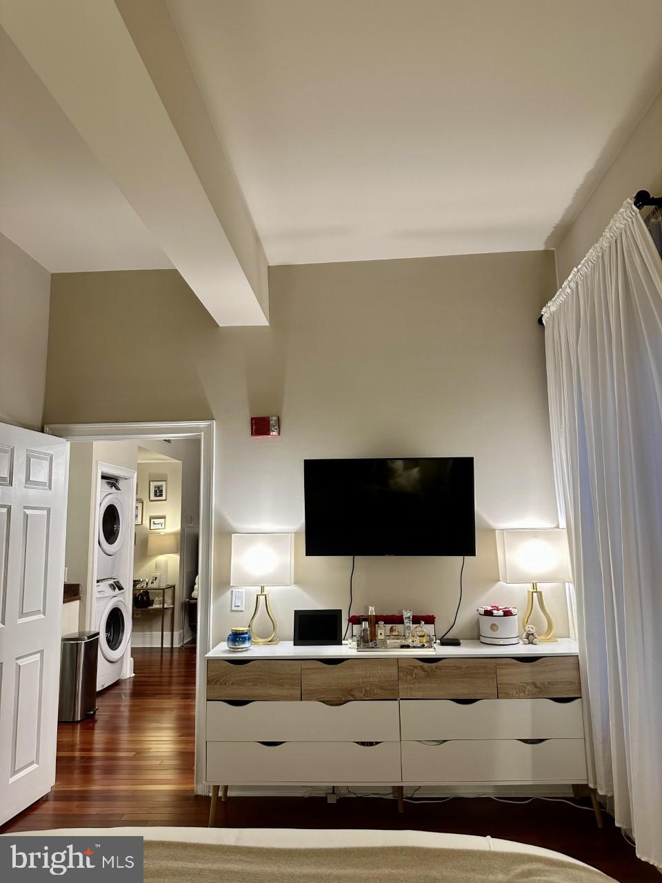 1500 Chestnut Street, Unit 8I Philadelphia, PA 19102 - Photo 4 of 13