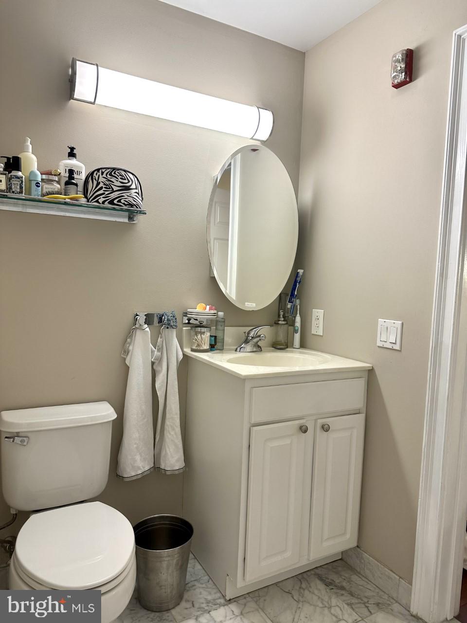 1500 Chestnut Street, Unit 8I Philadelphia, PA 19102 - Photo 7 of 13