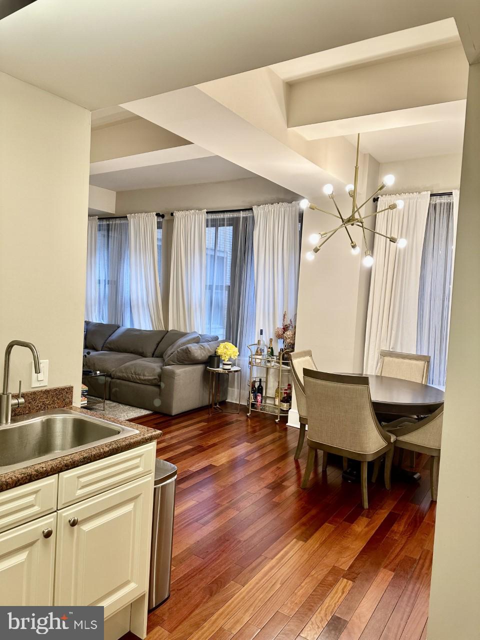 1500 Chestnut Street, Unit 8I Philadelphia, PA 19102 - Photo 9 of 13