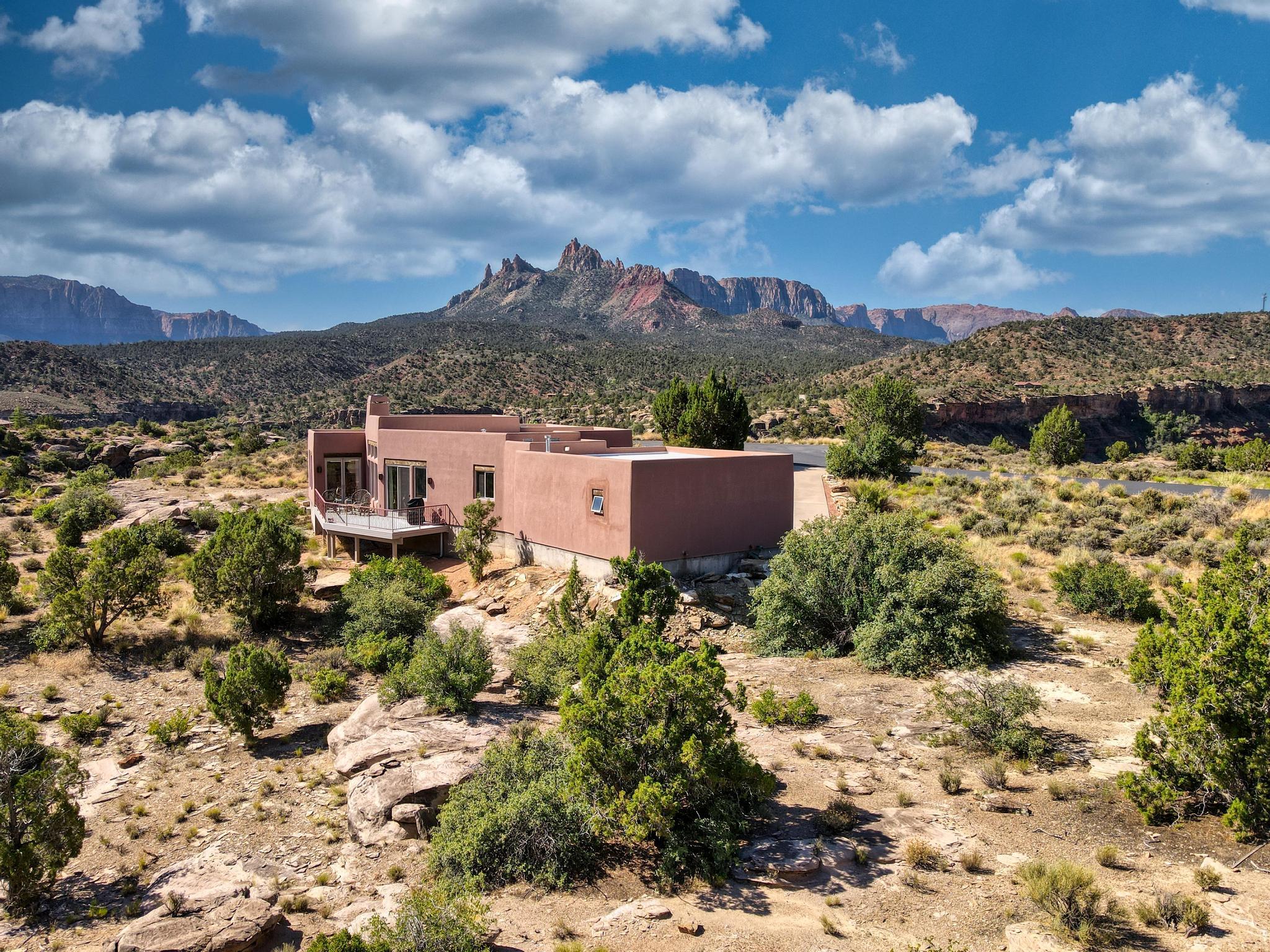 2907 Zuni Circle Springdale, UT 84767 - Photo 62 of 99 "Protected Views. End-of-Cul-de-Sac Privacy. Minutes from Zion NP."