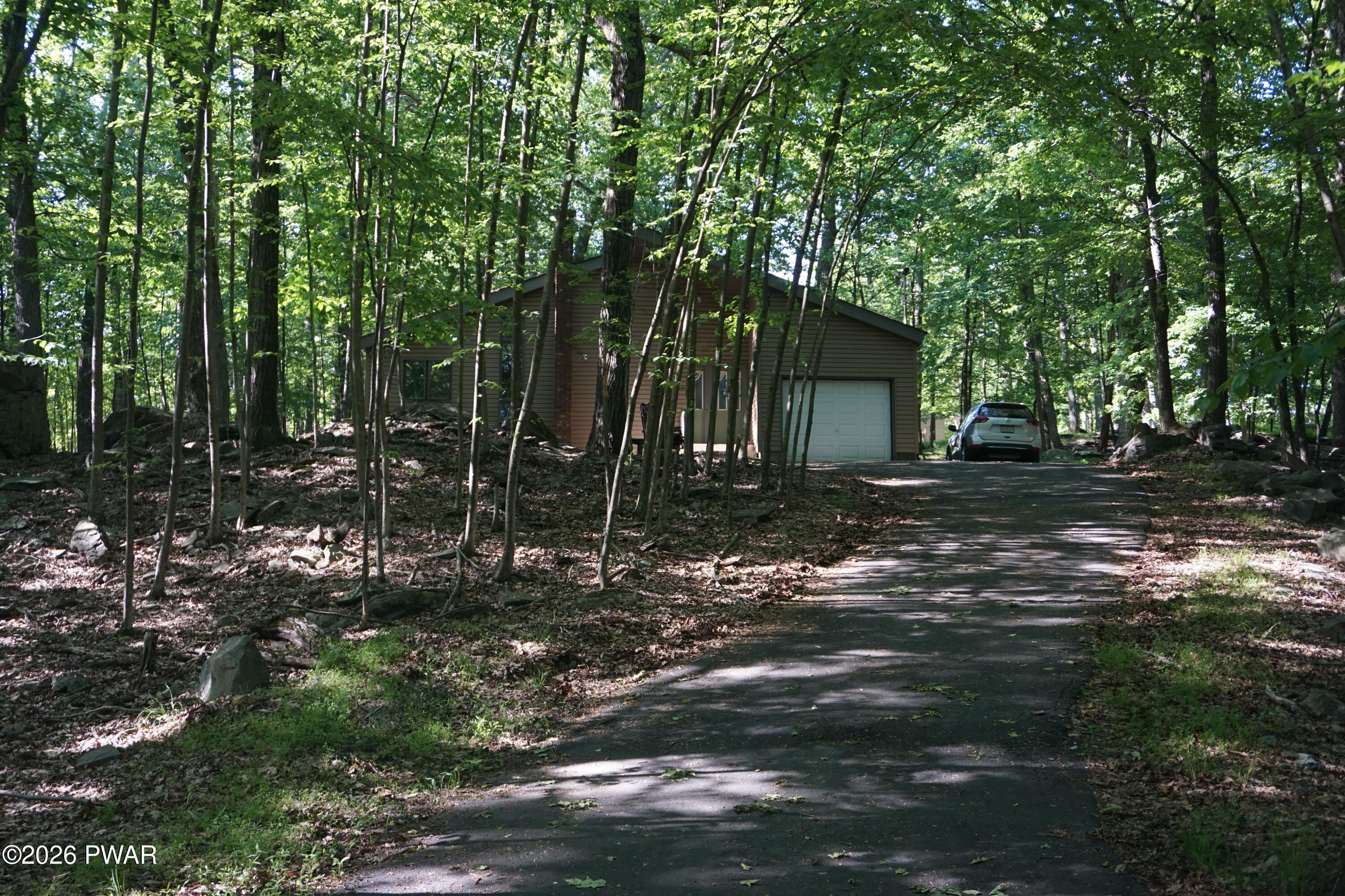 109 Eagle Court Bushkill, PA 18324 - Photo 22 of 35