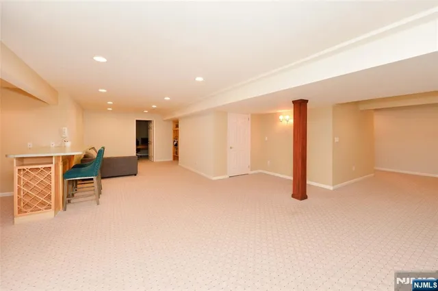 $1,399,000 | 1 Woods Edge Road, Old Tappan, NJ 07675