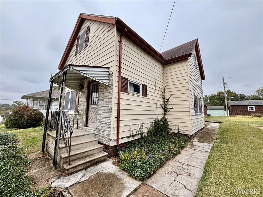 320 West Cleveland Avenue Belleville, IL 62220 - Photo 29 of 34