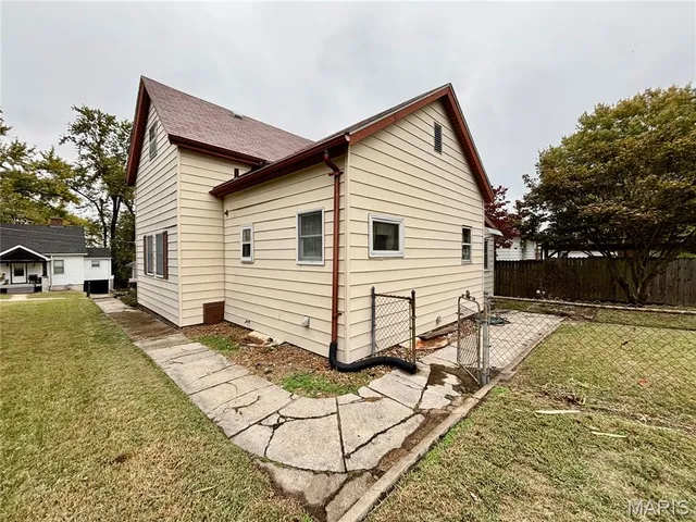 $60,000 | 320 West Cleveland Avenue, Belleville, IL 62220