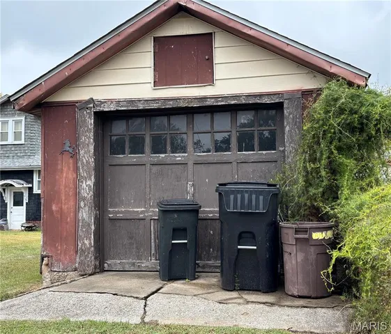 $60,000 | 320 West Cleveland Avenue, Belleville, IL 62220