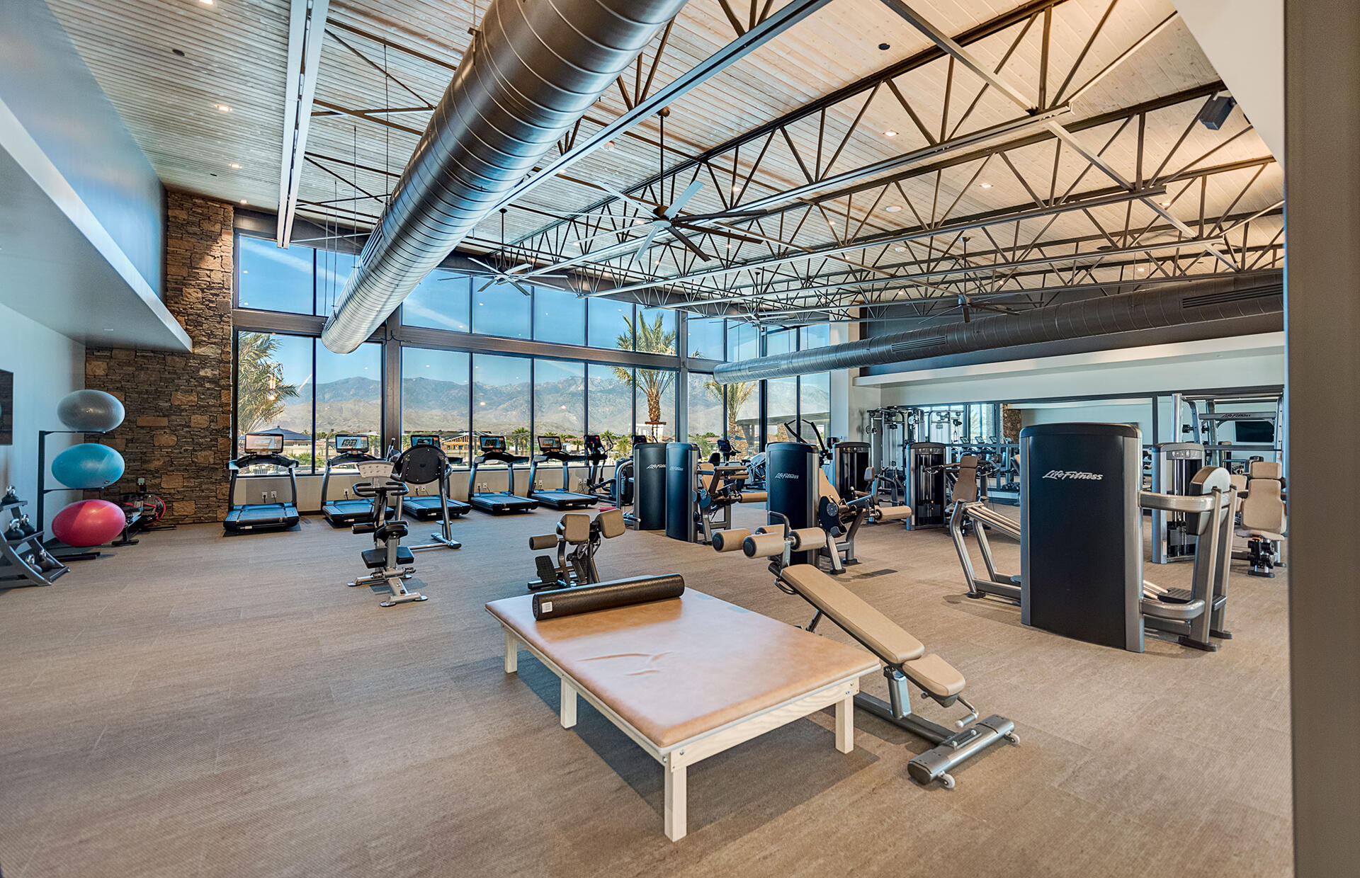 26 Zinfandel Rancho Mirage, CA 92270 - Photo 38 of 46 a view of a room with gym equipment