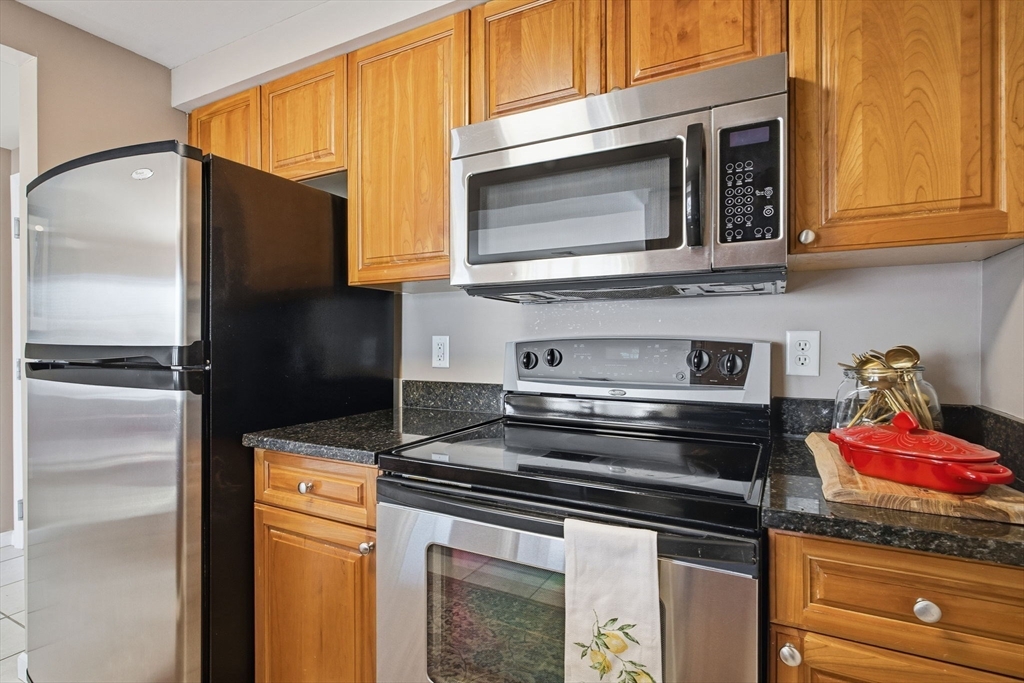 248 Main Street, Unit 210 Hudson, MA 01749 - Photo 11 of 40