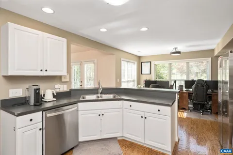 $475,000 | 998 Pintail Lane, Charlottesville, VA 22903