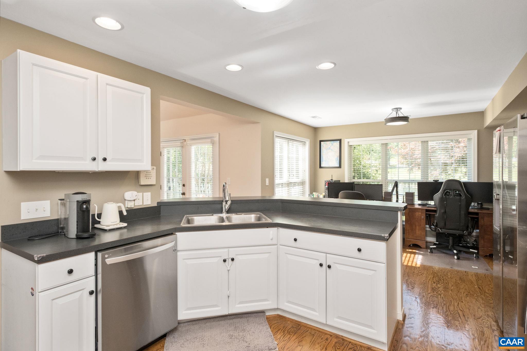 998 Pintail Lane Charlottesville, VA 22903 - Photo 6 of 26