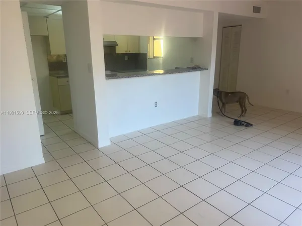 $2,450 | 590 Northwest 114th Avenue, Unit 202, Sweetwater, FL 33172