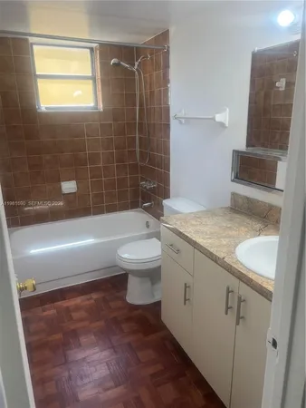 $2,450 | 590 Northwest 114th Avenue, Unit 202, Sweetwater, FL 33172