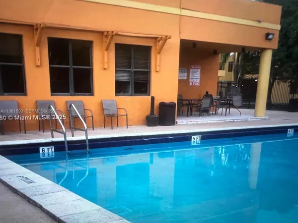 $2,500 | 590 Northwest 114th Avenue, Unit 202, Sweetwater, FL 33172