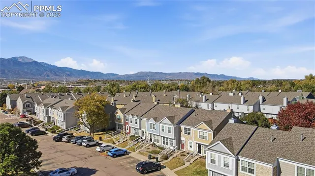 $300,000 | 4247 Charleston Drive, Colorado Springs, CO 80916