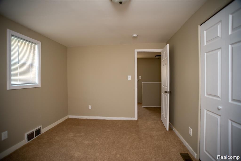169 Goodell Street River Rouge, MI 48218 - Photo 13 of 21 DSC_9247.jpg