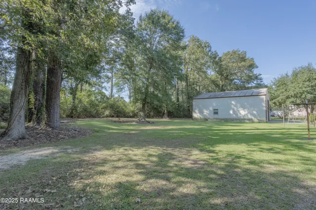 $295,000 | 880 Highway 190, Eunice, LA 70535