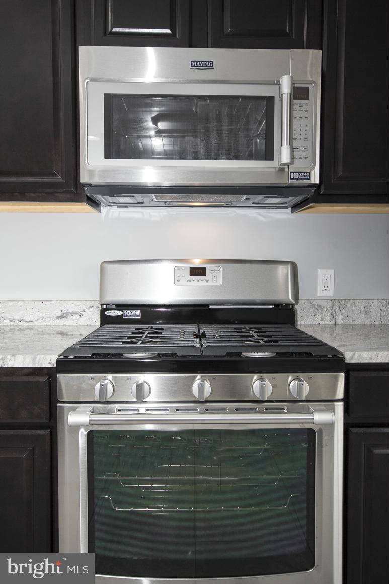 7622 Charlesmont Road Baltimore, MD 21222 - Photo 11 of 23 Kitchen