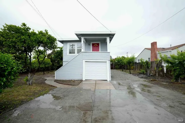 $379,999 | 700 Springs Road, Vallejo, CA 94590