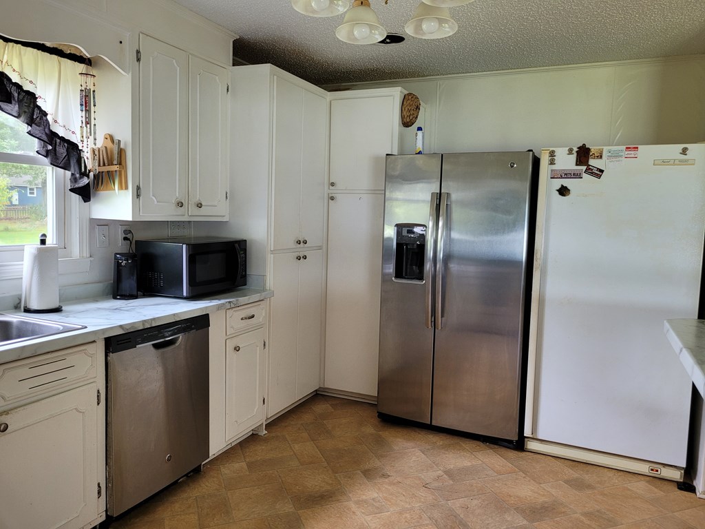 822 Old Oak Tree Road Waterloo, SC 29384 - Photo 11 of 56